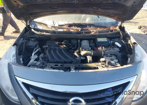 2016 Nissan Versa 1.6 Sv z USA, uszkodzony, nr VIN 3N1CN7AP9GL861115